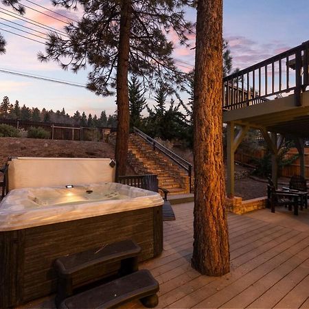 New Serenity Lodge Base Of Snow Summit Hot Tub بيغ بير لاكي، سان بيرناردينو، كاليفورنيا المظهر الخارجي الصورة